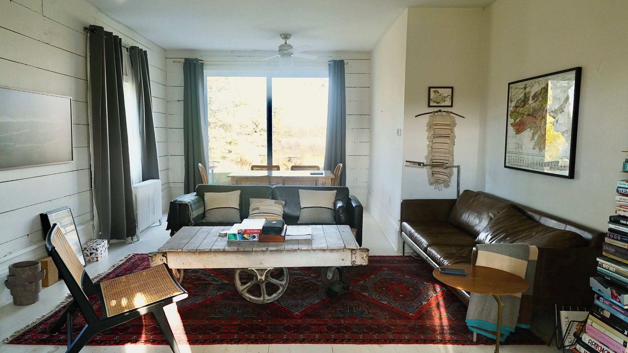 Photo of Livingroom in Consecon