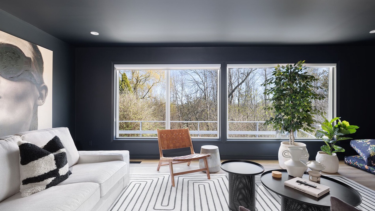 Photo of Livingroom in Prince Edward
