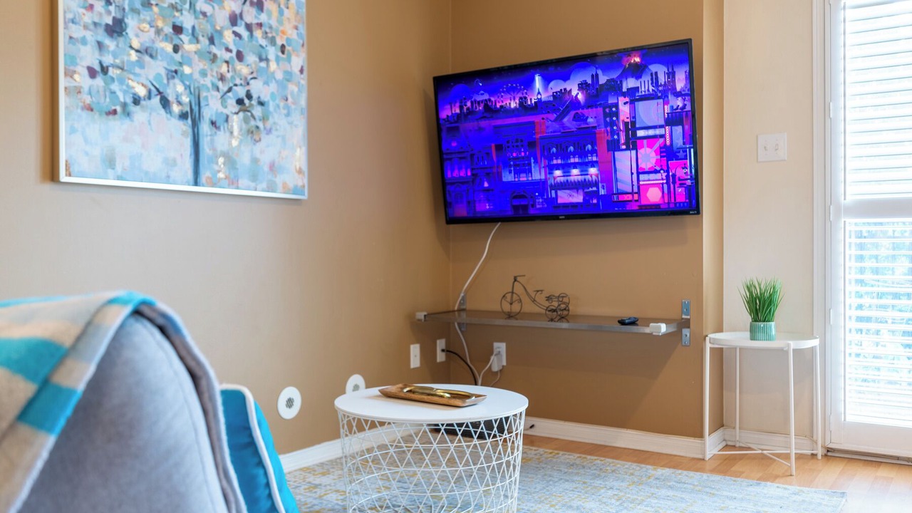 Photo of Livingroom in Churchill Meadows