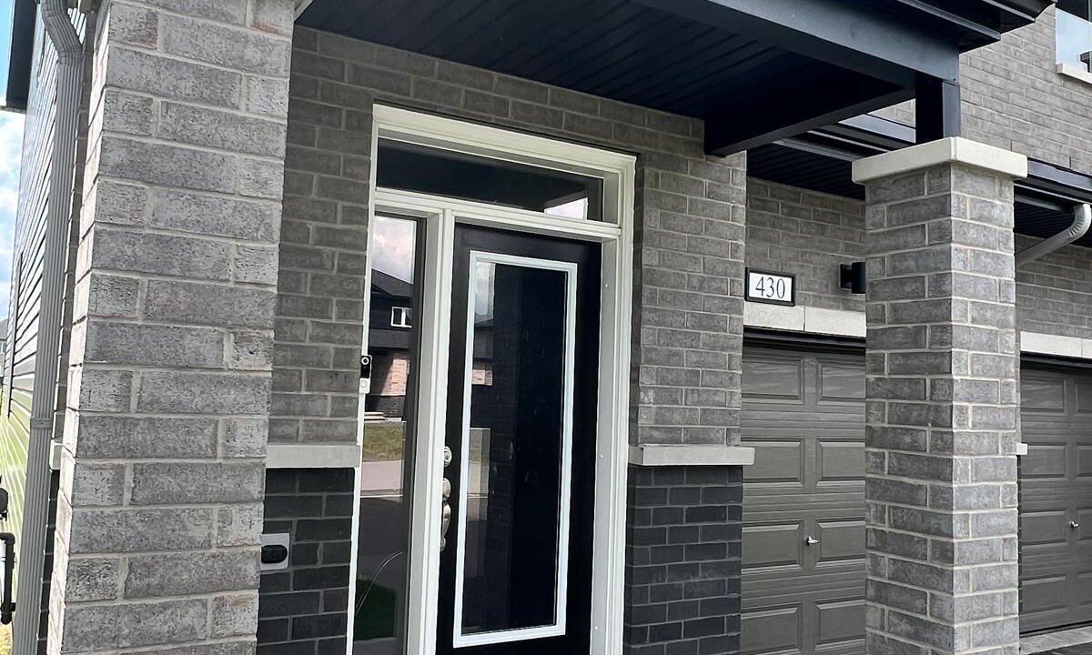 Photo of Outdoor in Ottawa Division