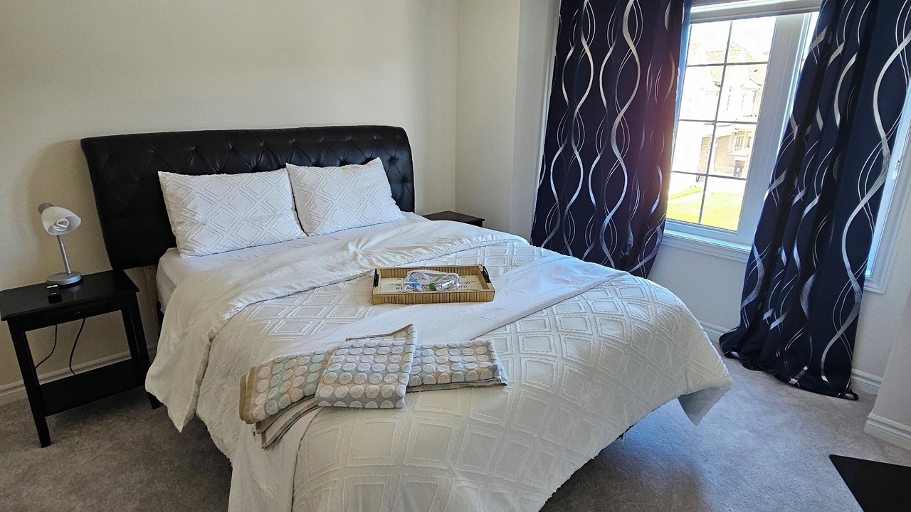 Photo of Bedroom in York Regional Municipality