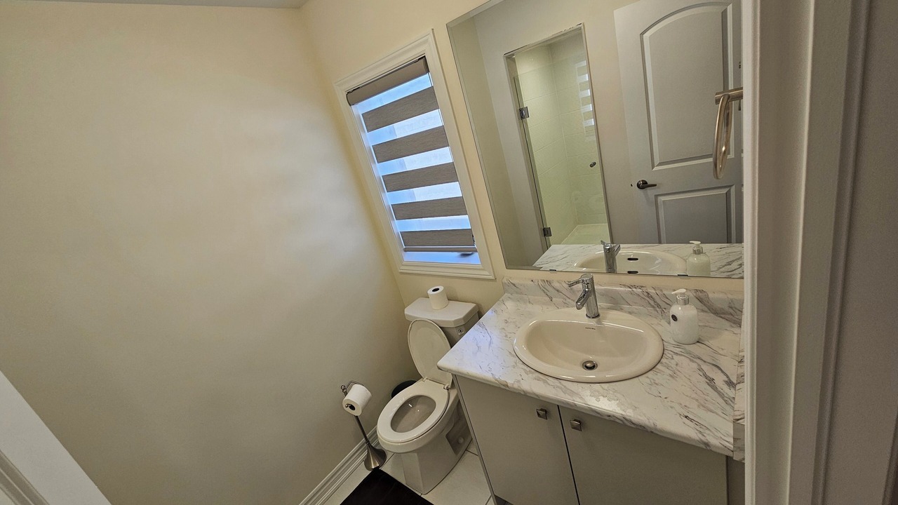 Photo of Bathroom in York Regional Municipality