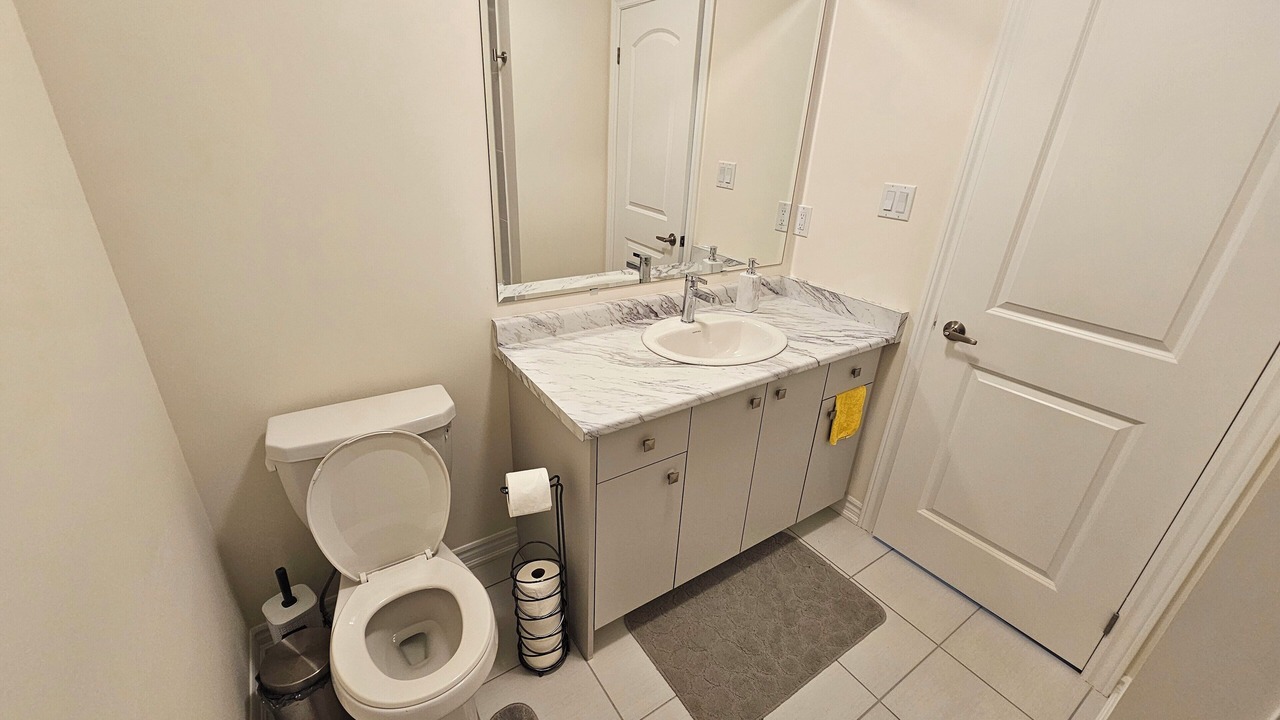 Photo of Bathroom in York Regional Municipality