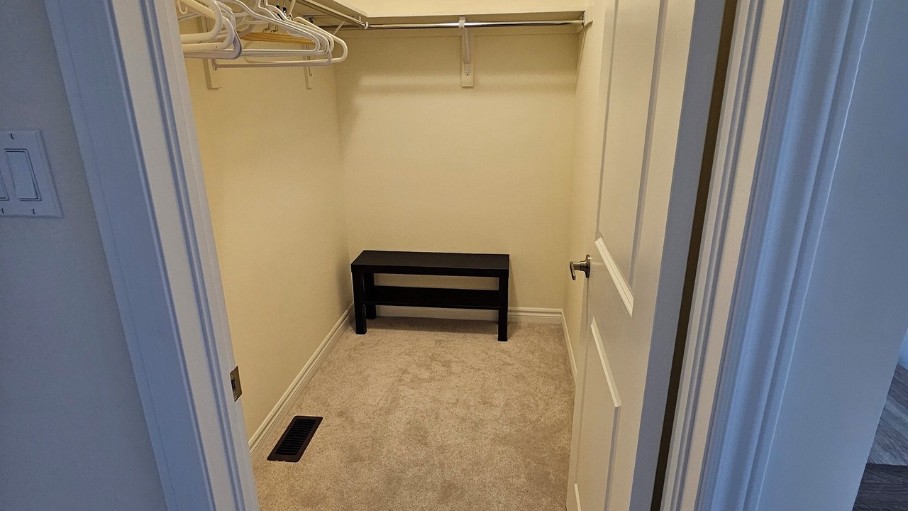Photo of Bedroom in York Regional Municipality