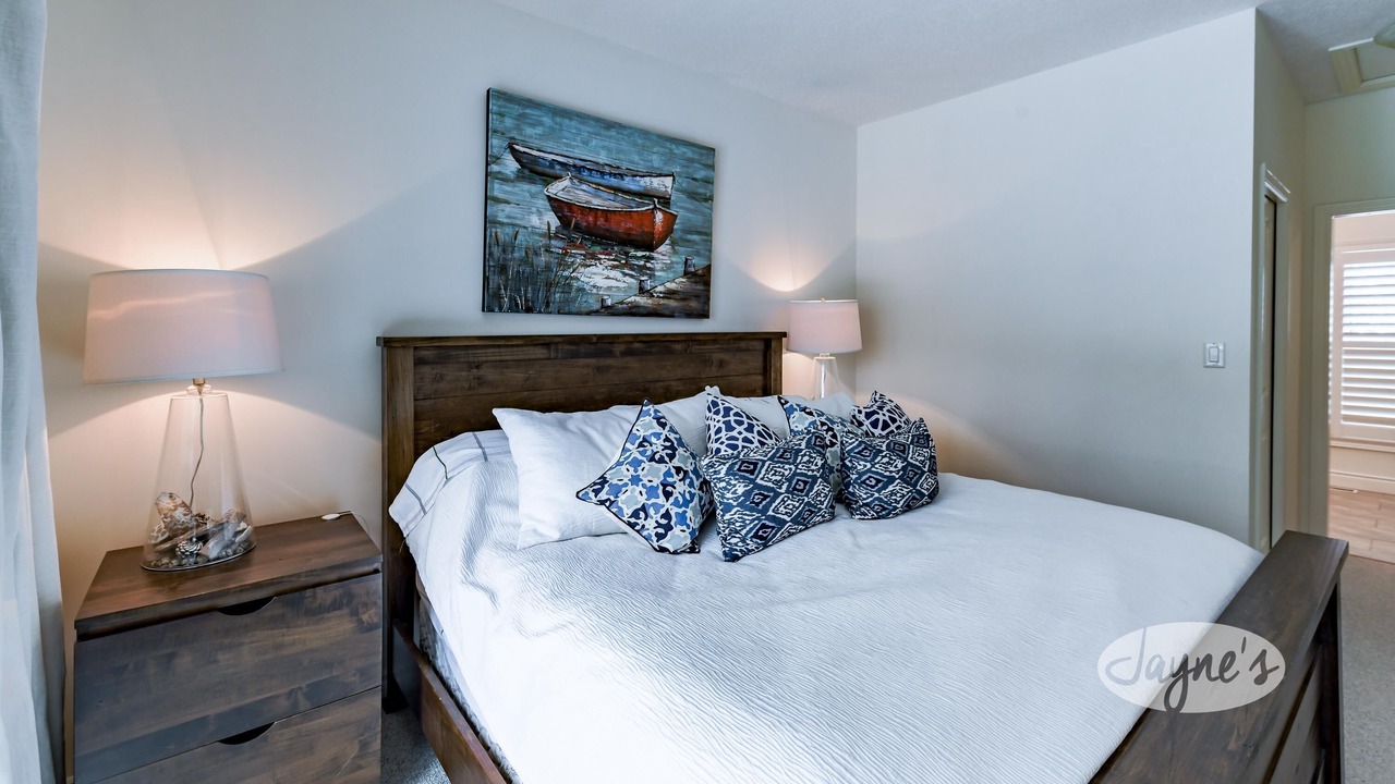 Photo of Bedroom in Baysville