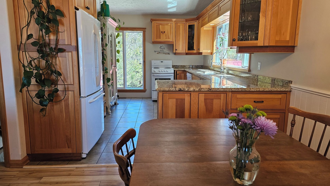 Photo of Kitchen in Manitoulin District
