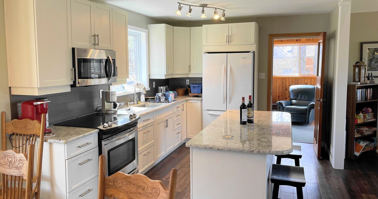 Photo of Kitchen in North Kawartha