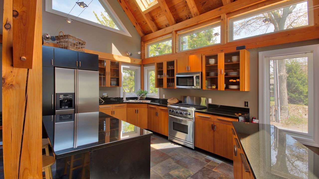 Photo of Kitchen in Grand Bend
