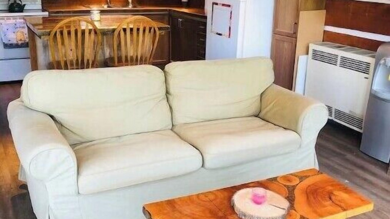 Photo of Livingroom in Clarington