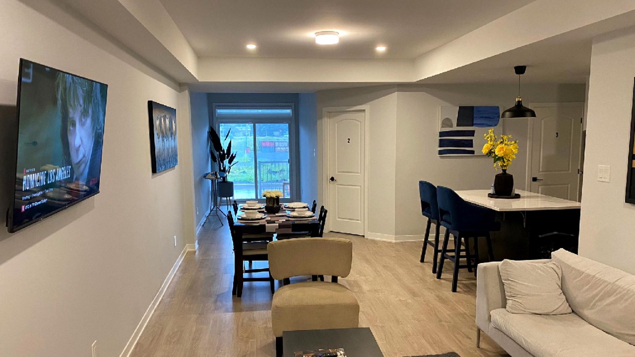 Photo of Livingroom in Ottawa Division