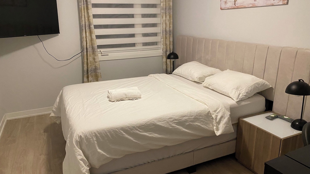 Photo of Bedroom in Ottawa Division