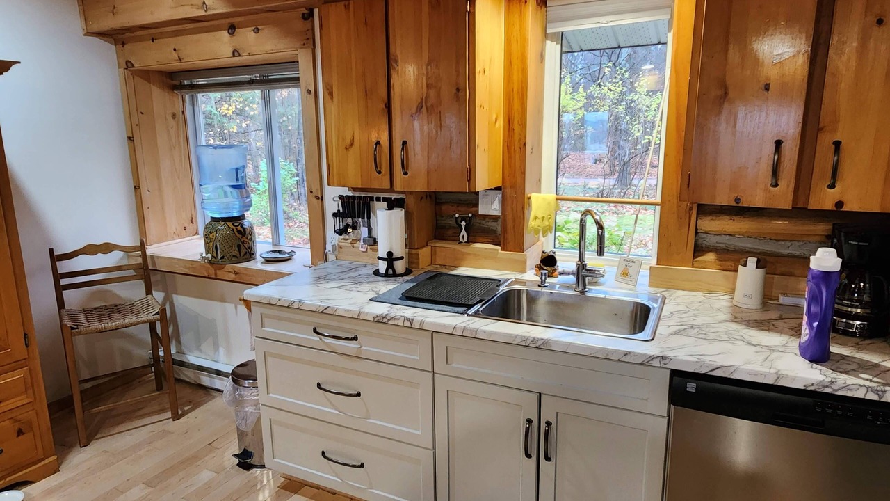 Photo of Kitchen in Coboconk