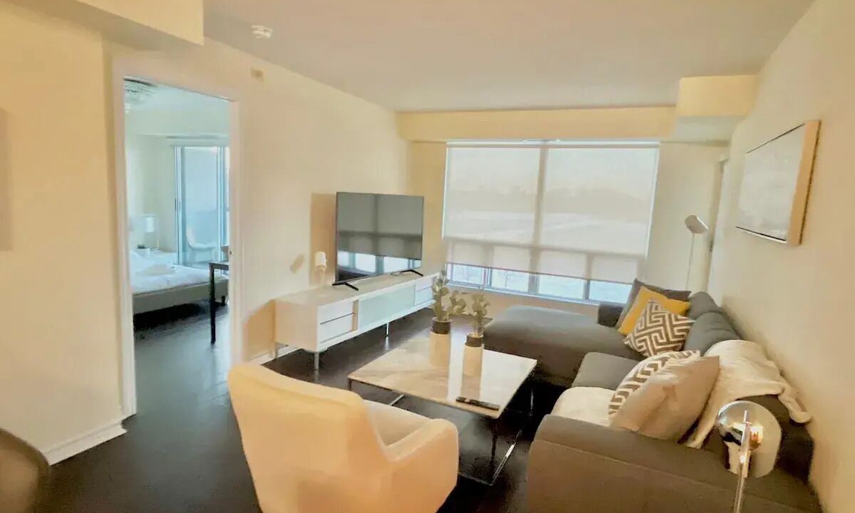 Photo of Livingroom in Clanton Park
