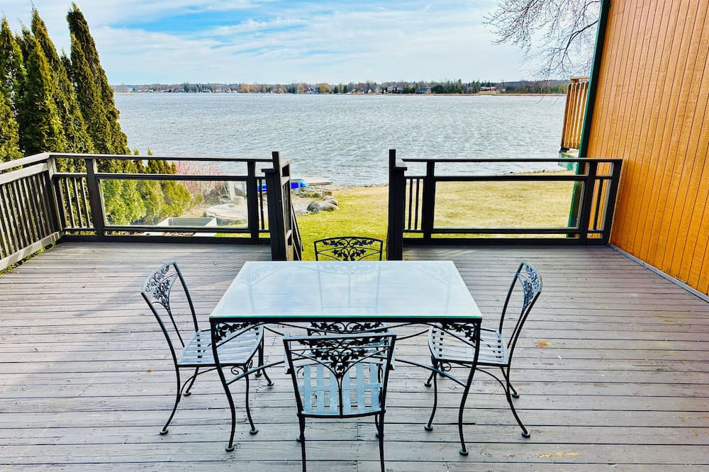 Photo of Outdoor in Lindsay