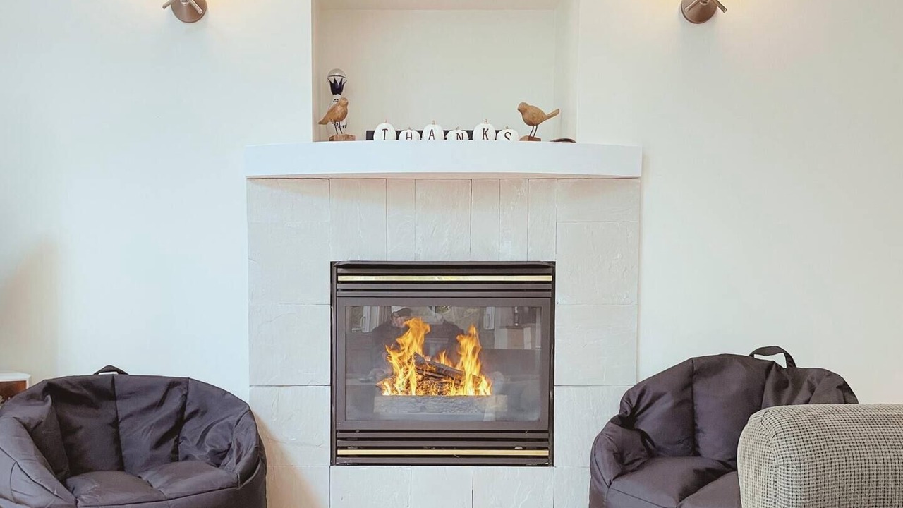 Photo of Livingroom in Springwater