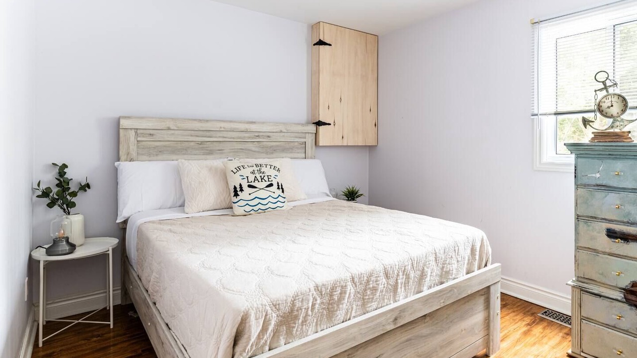 Photo of Bedroom in Springwater