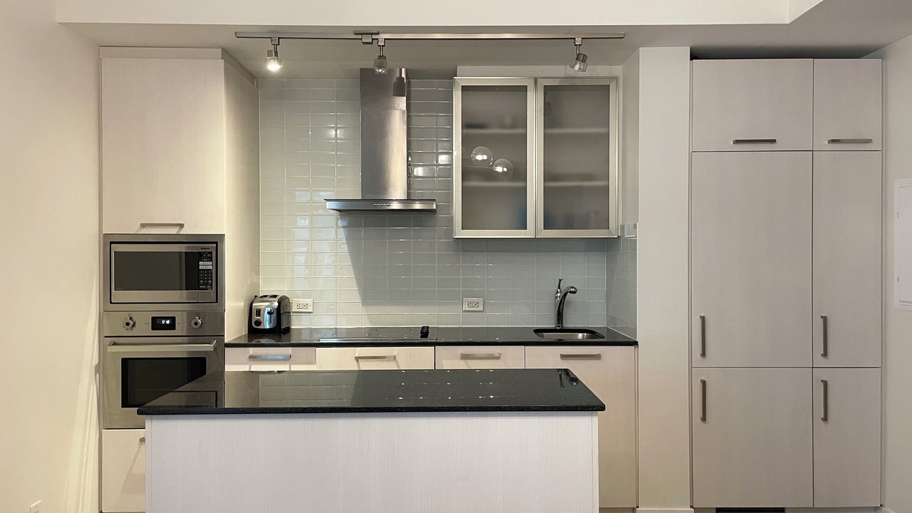 Photo of Kitchen in Central Waterfront