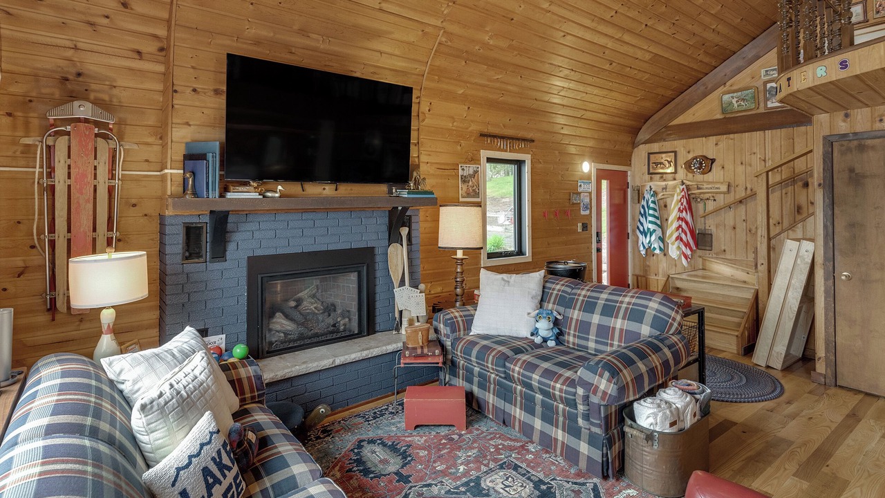 Photo of Livingroom in Longville