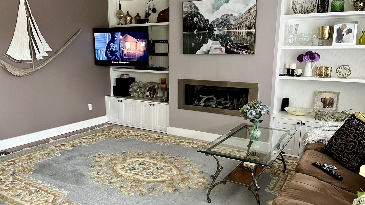 Photo of Livingroom in Bracebridge