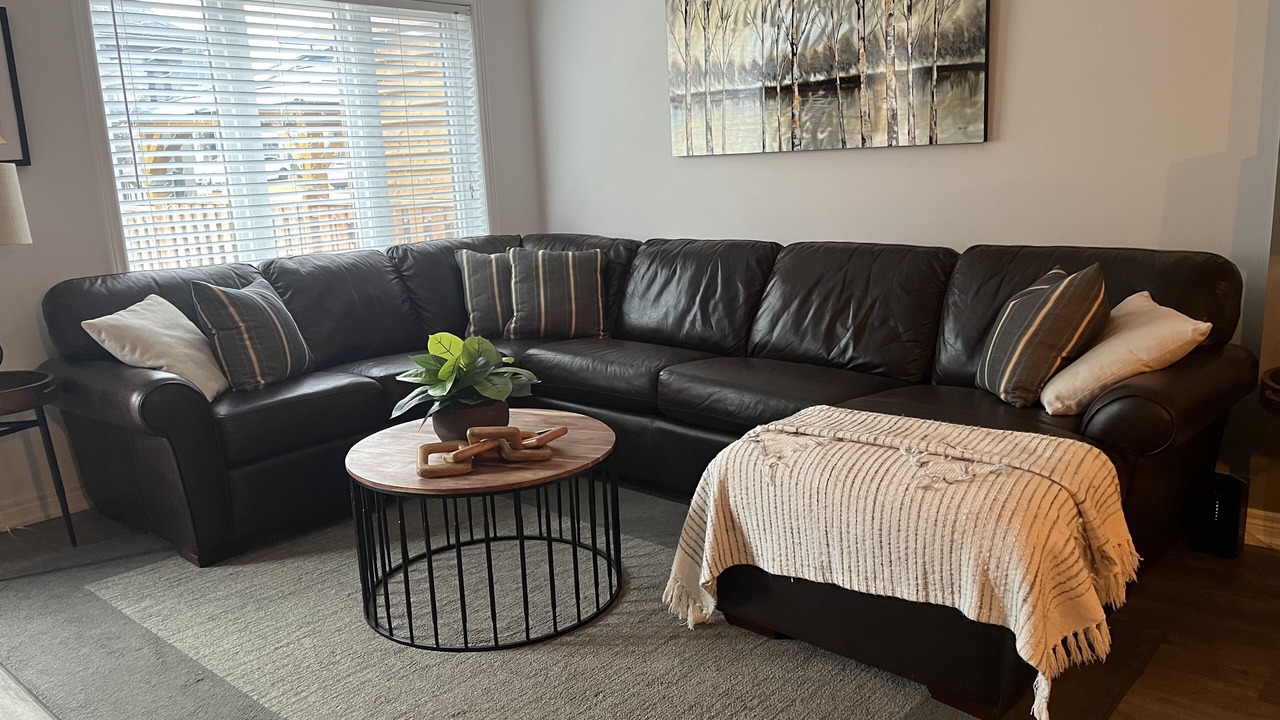 Photo of Livingroom in Brantford