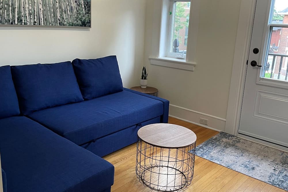 Photo of Livingroom in Glebe
