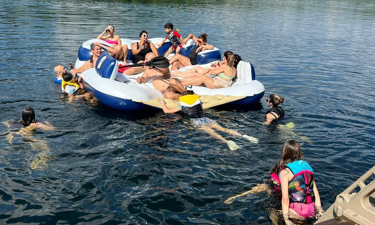 Photo of Others in Arden