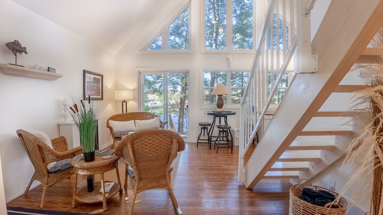 Photo of Livingroom in Sharbot Lake