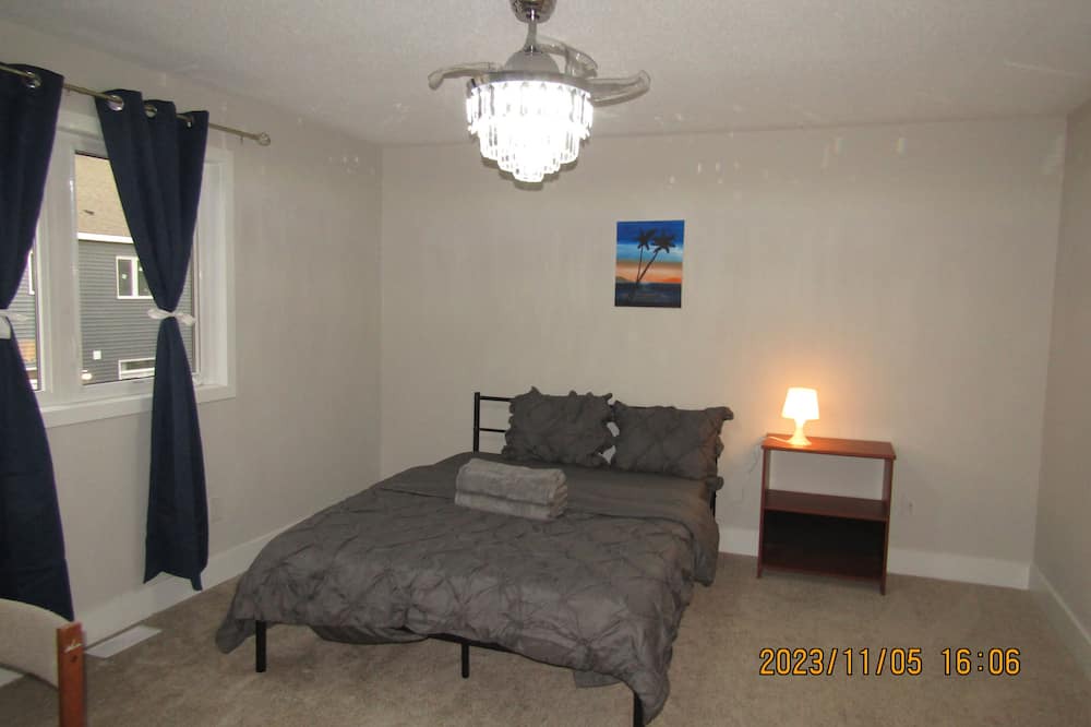 Photo of Bedroom in Ottawa Division