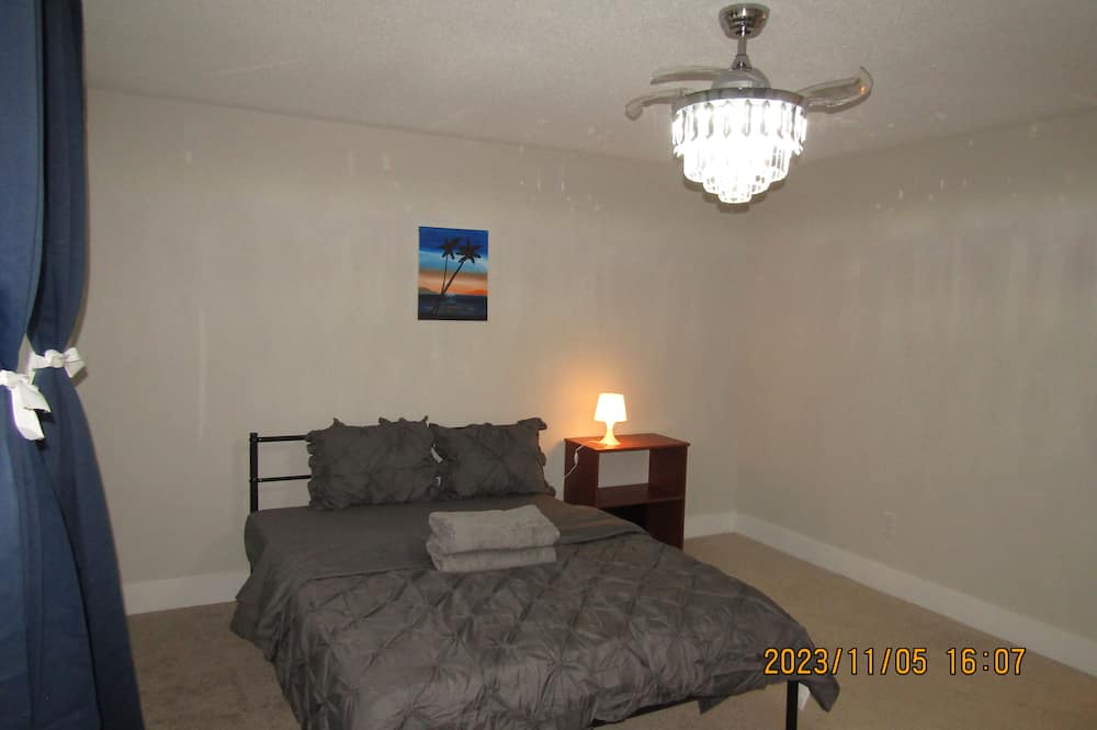 Photo of Bedroom in Ottawa Division