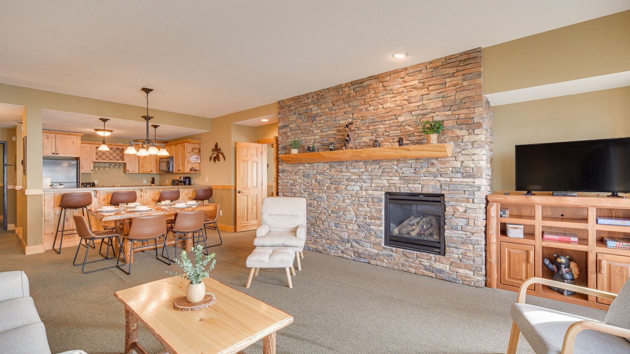 Photo of Livingroom in Two Harbors