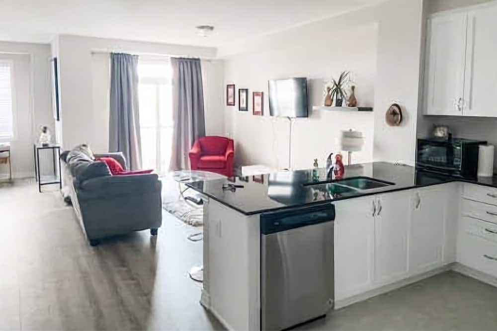 Photo of Kitchen in Ottawa Division