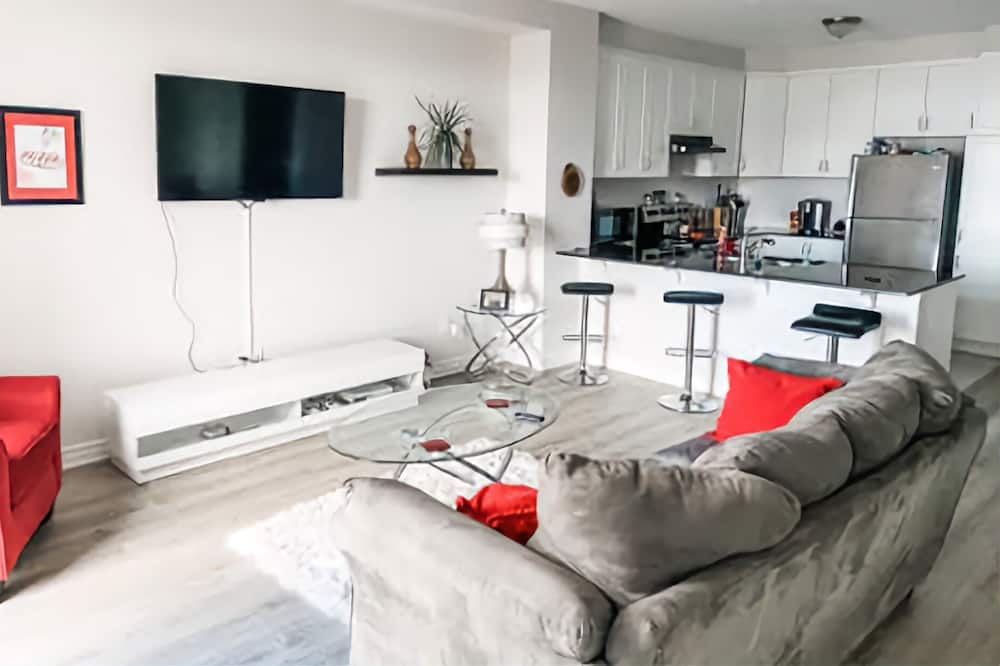 Photo of Livingroom in Ottawa Division