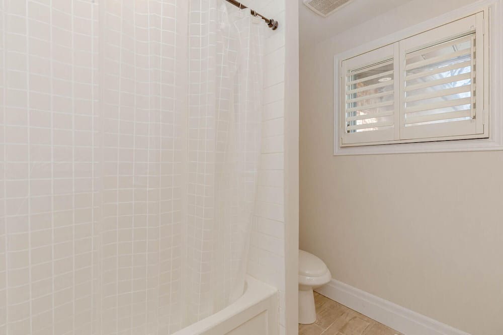 Photo of Bathroom in Halton Hills