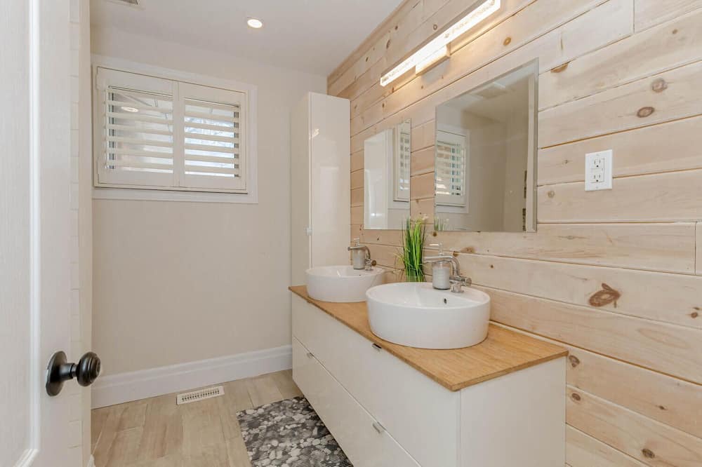 Photo of Bathroom in Halton Hills