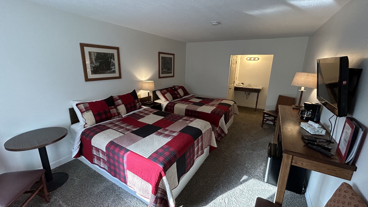 Photo of Bedroom in Hill City