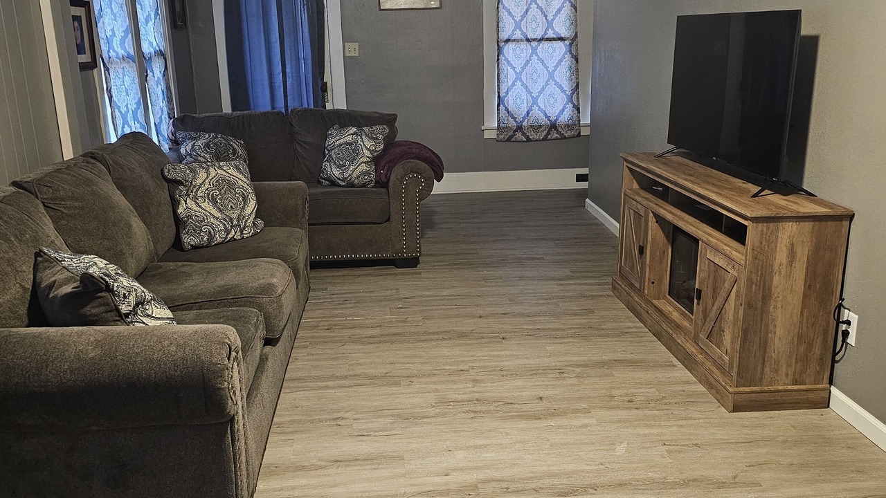 Photo of Livingroom in Marshall