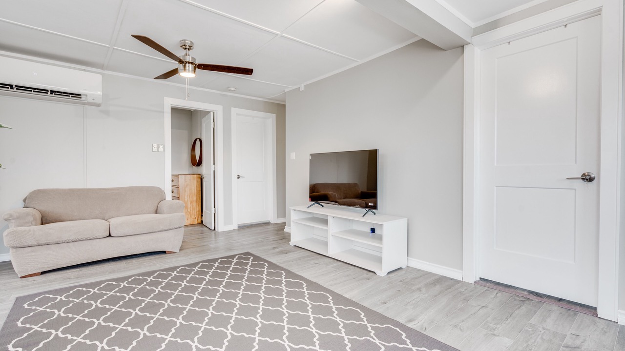 Photo of Livingroom in Virginia