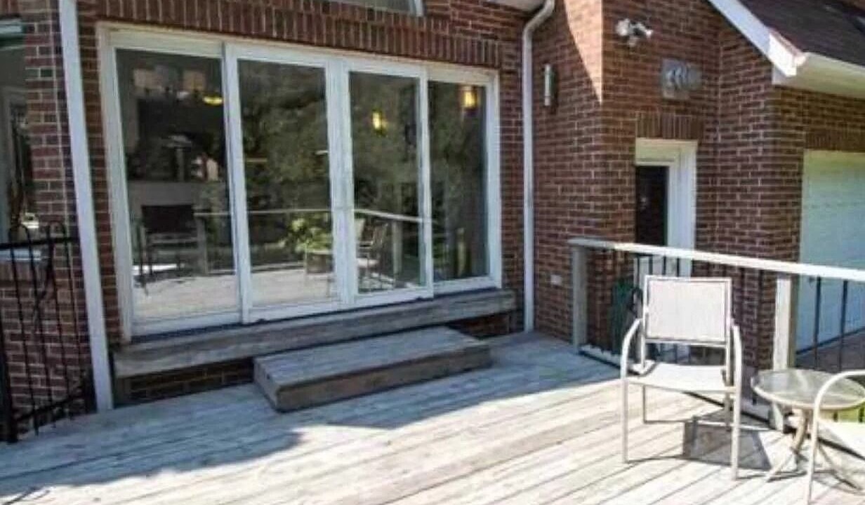 Photo of Outdoor in Pickering