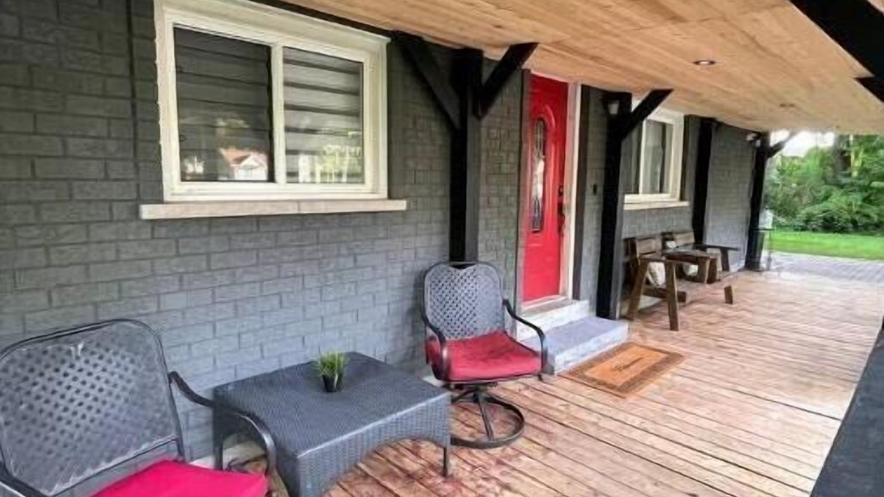 Photo of Patio Balcony in Pefferlaw