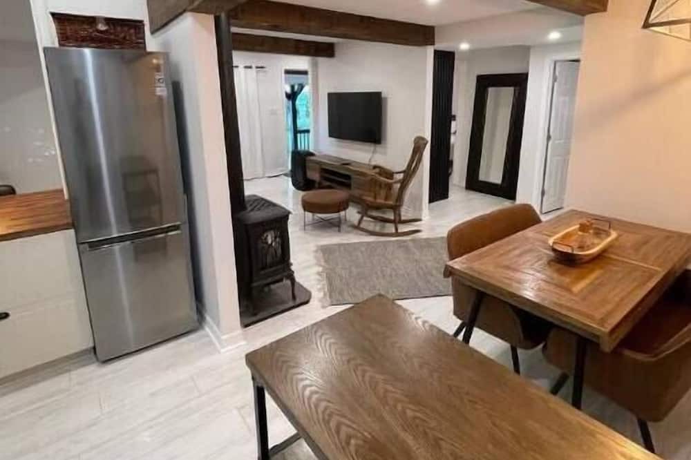 Photo of Kitchen in Pefferlaw