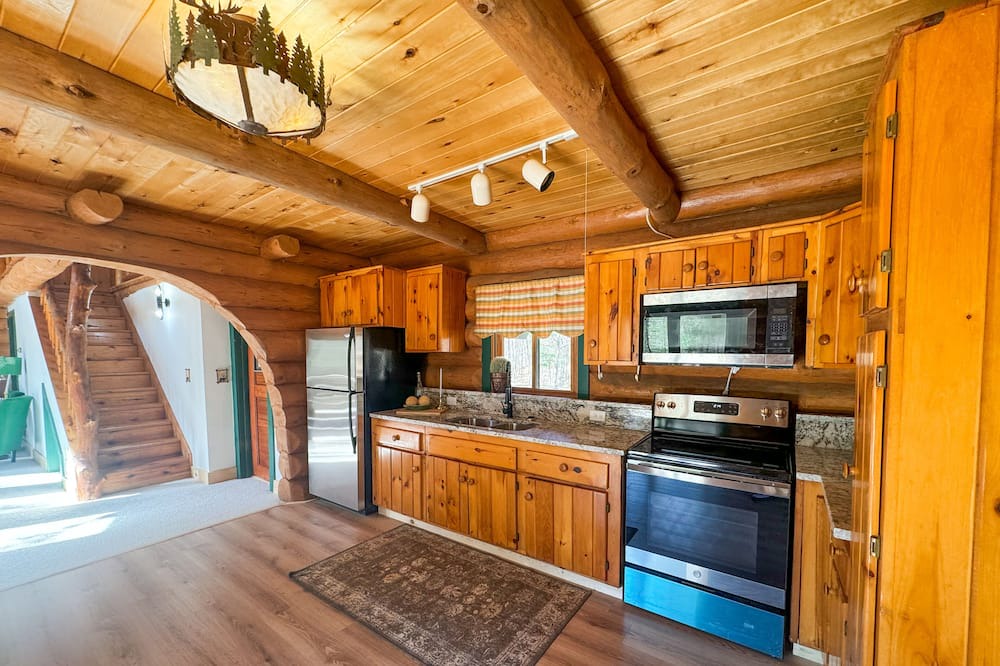 Photo of Kitchen in Pine County