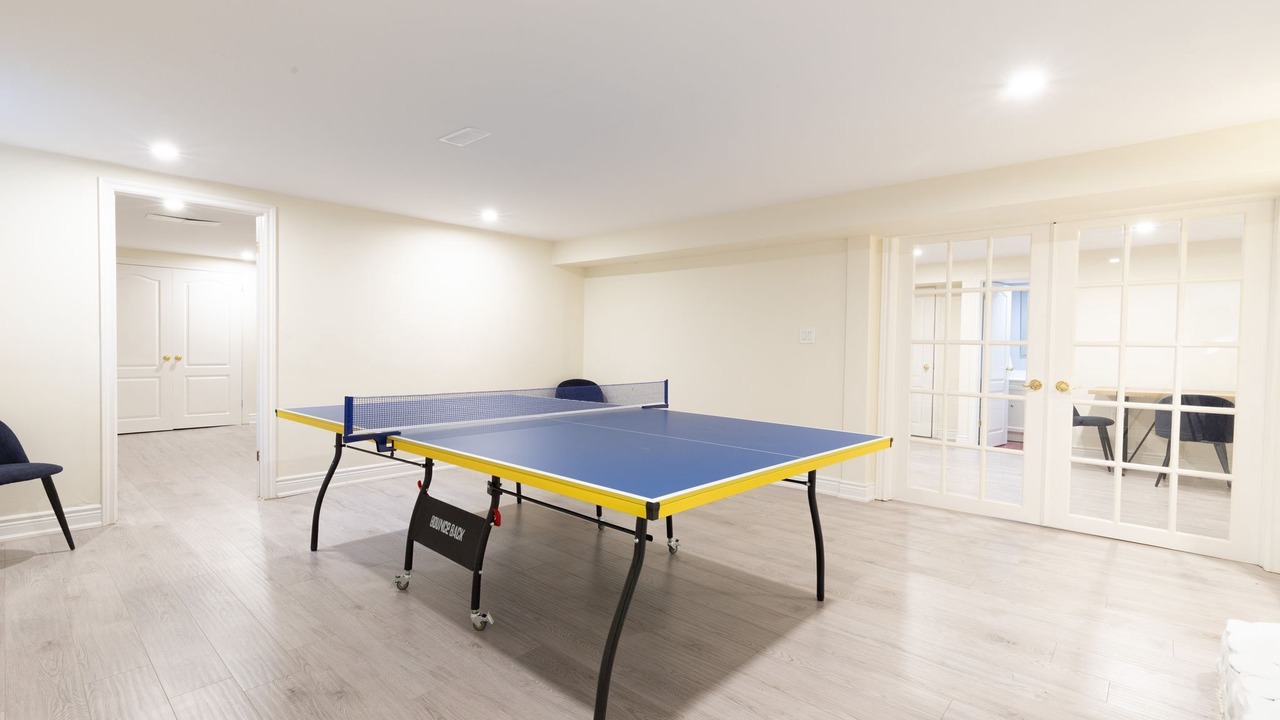 Photo of Bedroom in Clarkson-Lorne Park
