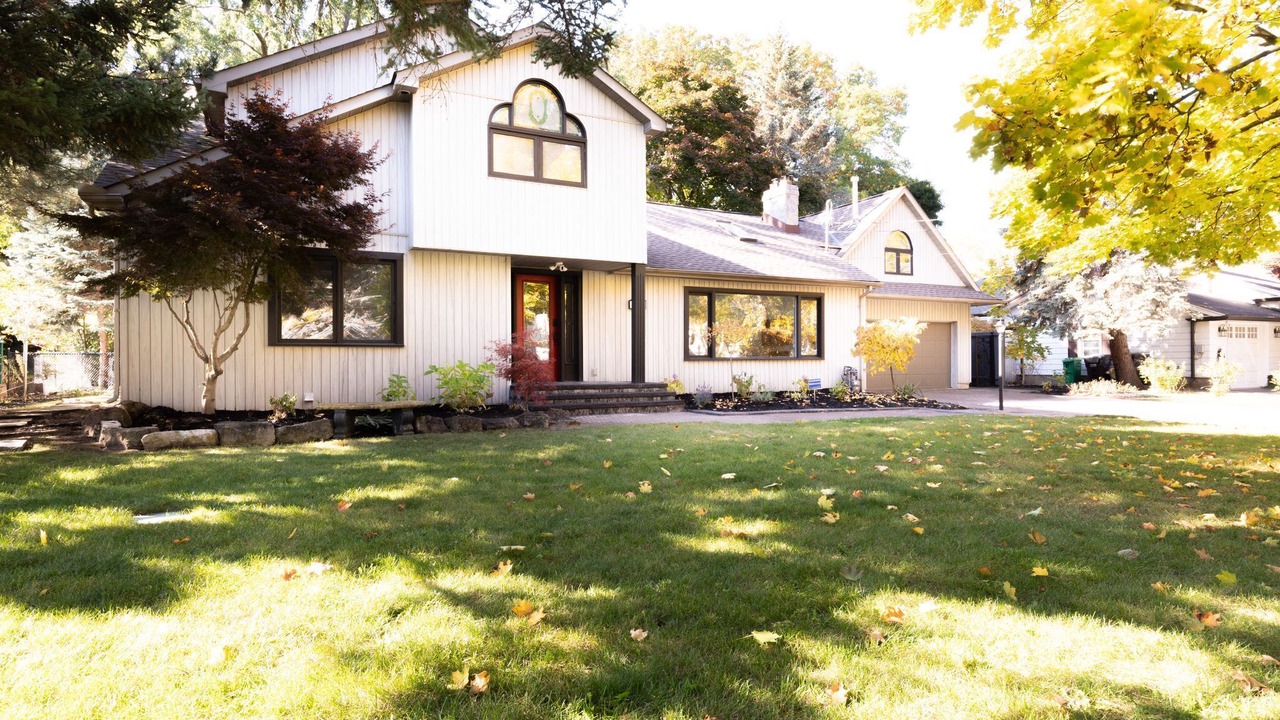 Photo of Outdoor in Clarkson-Lorne Park