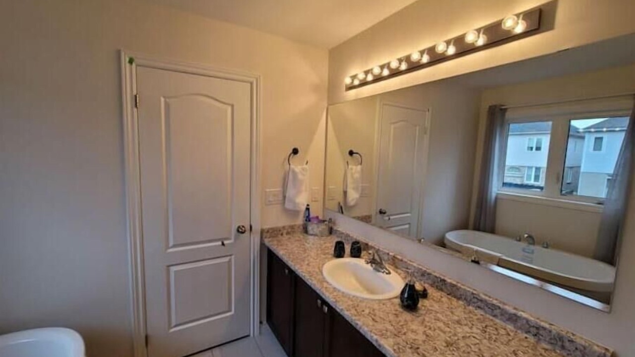 Photo of Bathroom in Courtice