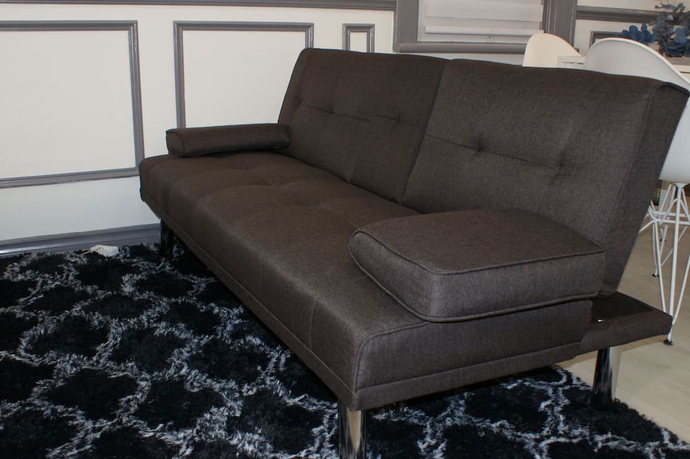 Photo of Livingroom in Centretown West