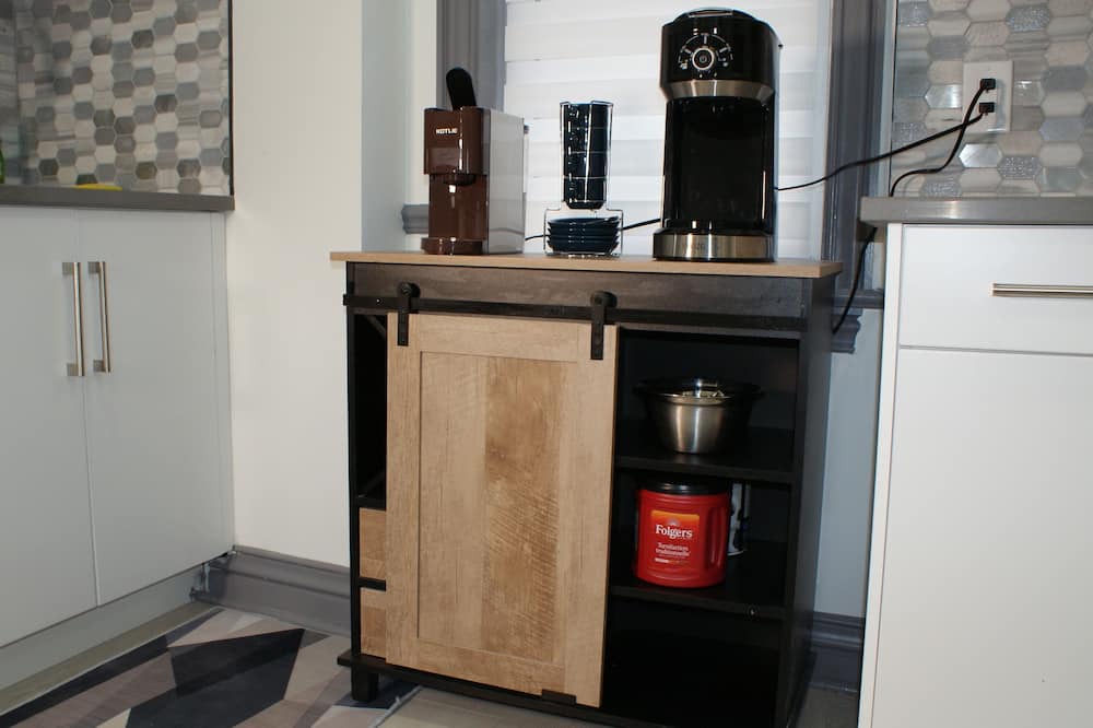 Photo of Kitchen in Centretown West
