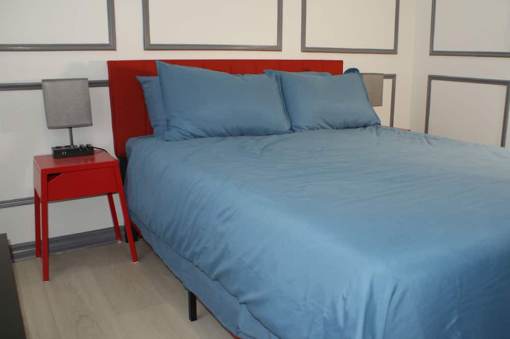 Photo of Bedroom in Centretown West