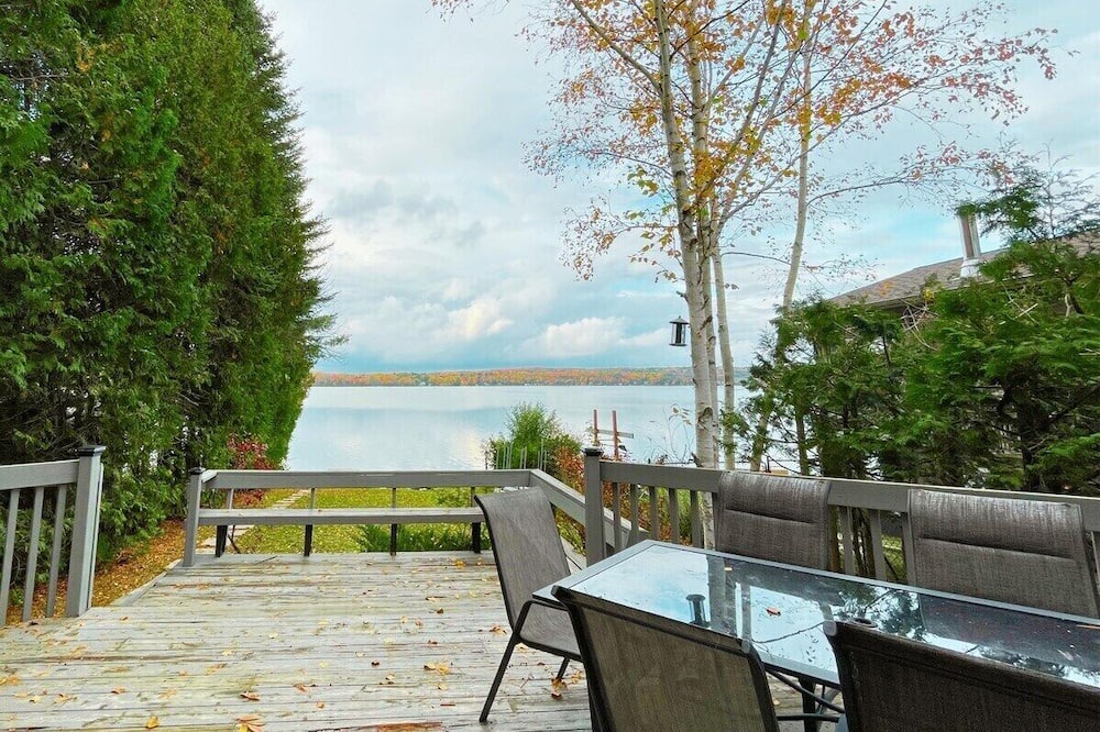 Photo of Outdoor in Springwater