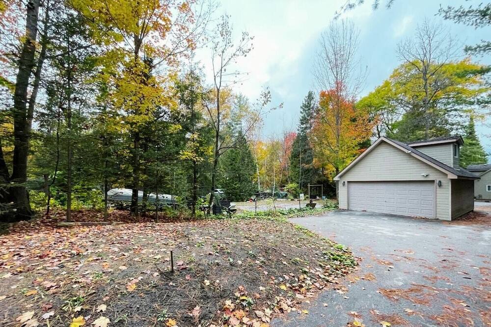 Photo of Outdoor in Springwater