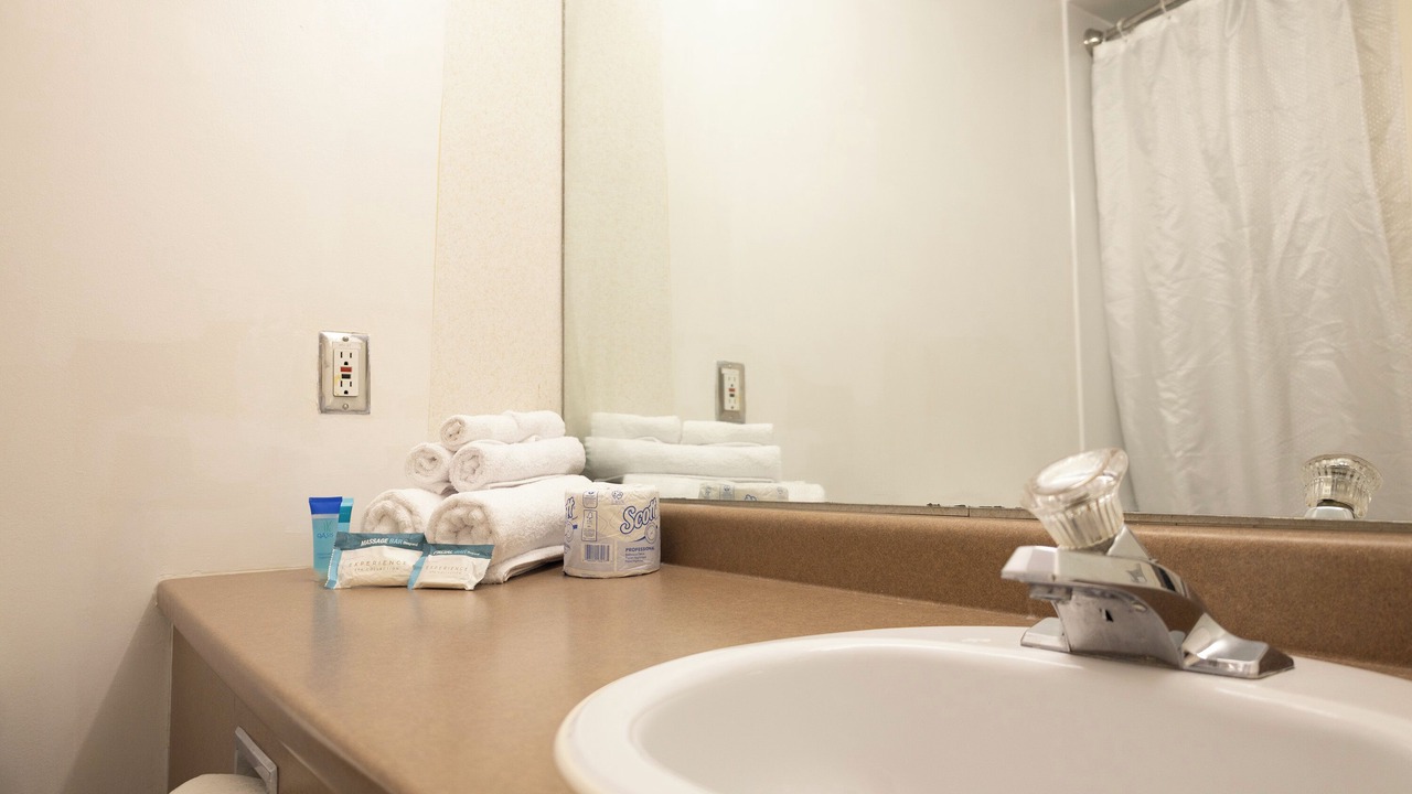 Photo of Bathroom in Sarnia